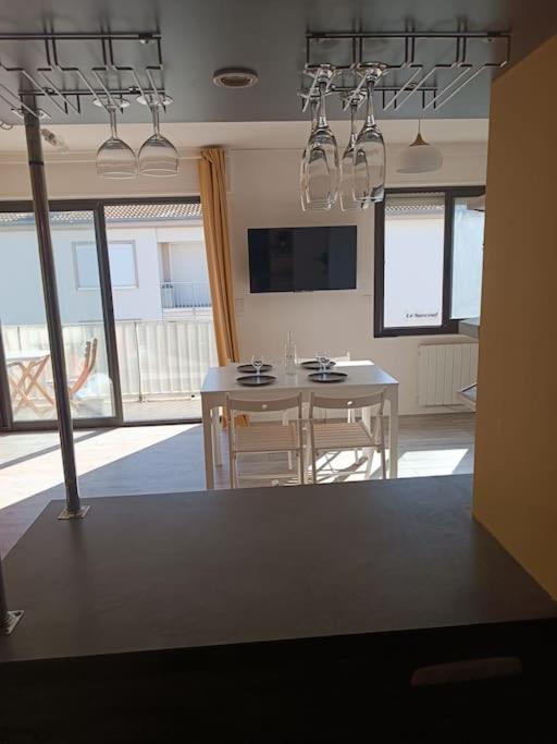 Grand Studio Avec Balcon En Bord De Mer Palavas-les-Flots Esterno foto